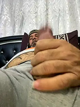 Cristian-Brayan online show from 12-03-25, 05:34