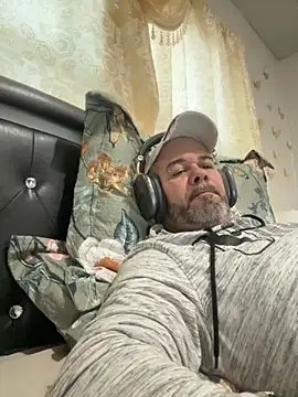 Cristian-Brayan online show from 09-27-25, 11:49