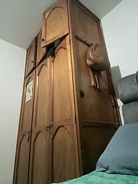 Snapshot of gabiTetas chatting on 09-23-25, 07:43 gabiTetas online show from 09-23-25, 07:43