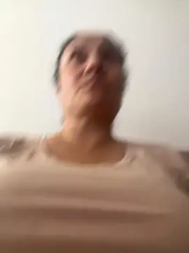 Snapshot of gabiTetas chatting on 10-14-25, 08:53 gabiTetas online show from 10-14-25, 08:53