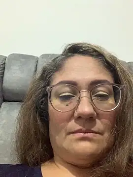 Snapshot of gabiTetas chatting on 01-15-25, 11:32 gabiTetas online show from 01-15-25, 11:32