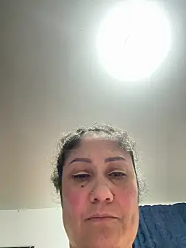 Snapshot of gabiTetas chatting on 10-28-25, 07:02 gabiTetas online show from 10-28-25, 07:02