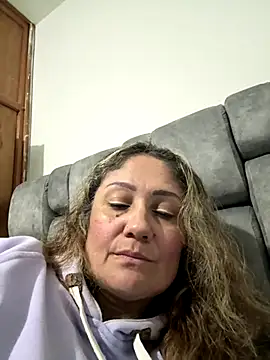 Snapshot of gabiTetas chatting on 09-18-25, 09:40 gabiTetas online show from 09-18-25, 09:40