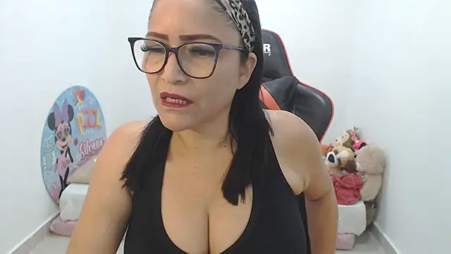 Valentina lara01 online show from 12-20-25, 05:32