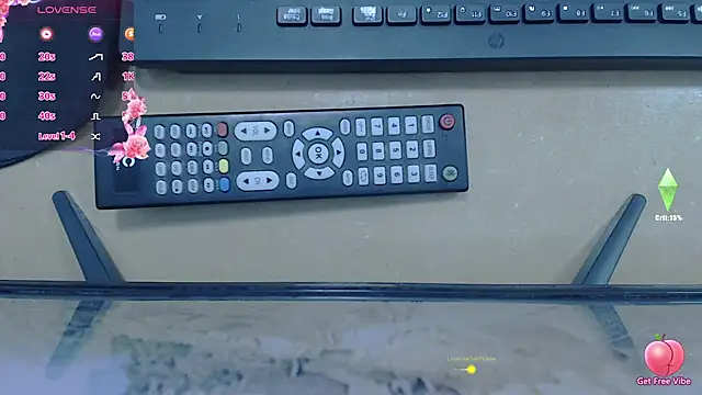 Valentina lara01 online show from 11-25-25, 12:22