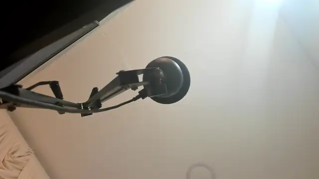 sarita loven online show from 04-17-26, 04:59