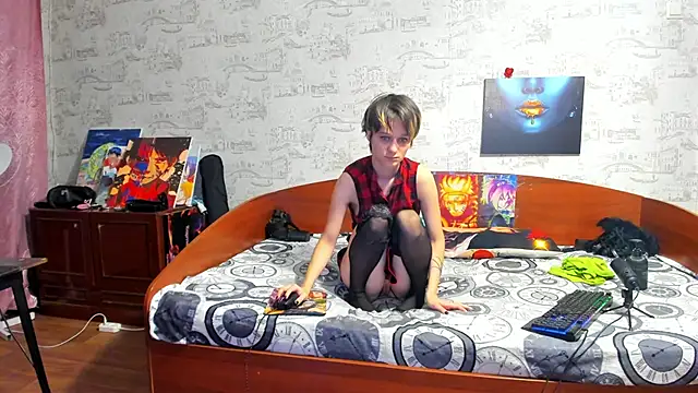 KagamiTayga online show from 11-29-25, 02:55