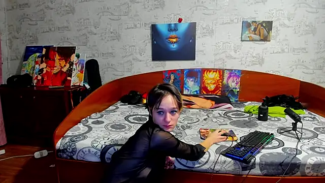 KagamiTayga online show from 11-14-25, 02:37