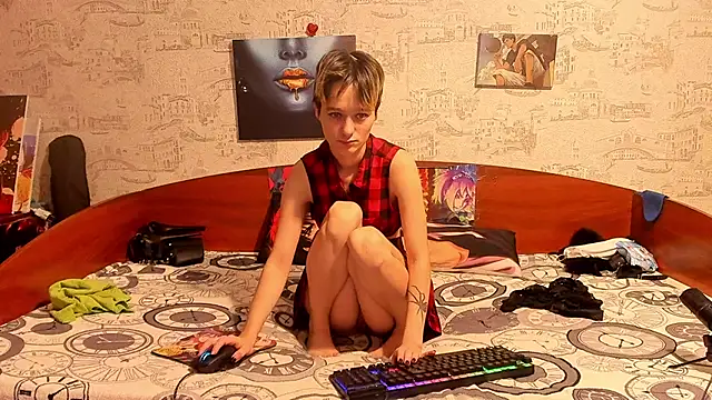 KagamiTayga online show from 10-07-25, 02:23