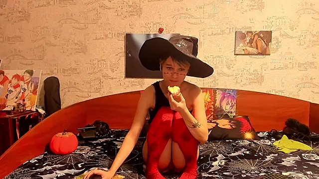 KagamiTayga online show from 10-30-25, 02:43