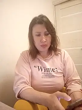 ROXOLANAA SEXY online show from 02-11-26, 07:36