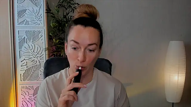 RebeccaMartinez online show from 02-19-26, 06:10