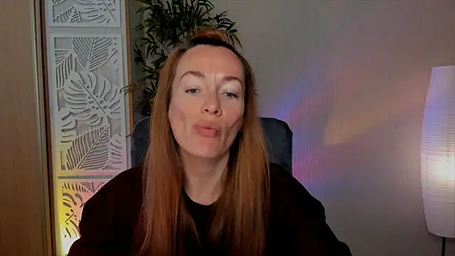 RebeccaMartinez online show from 05-03-26, 07:35