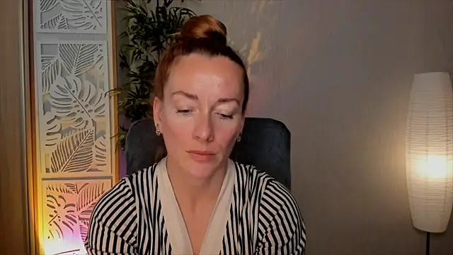 RebeccaMartinez online show from 06-04-26, 12:10