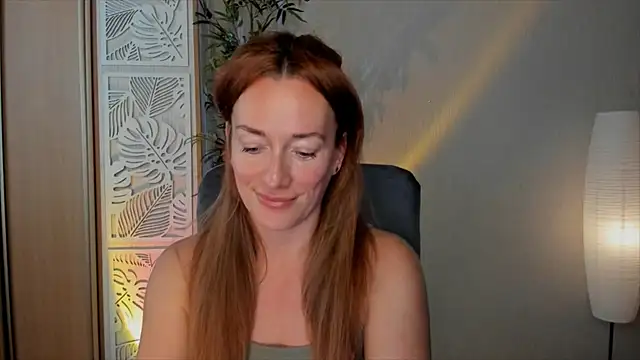 Snapshot of RebeccaMartinez chatting on 06-18-26, 07:18 RebeccaMartinez online show from 06-18-26, 07:18