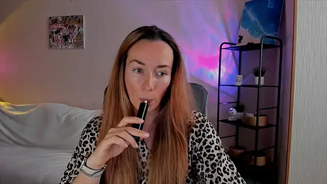 RebeccaMartinez online show from 11-27-25, 07:42