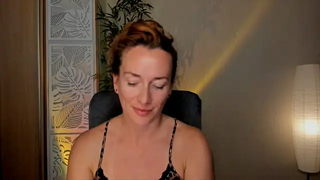 Snapshot of RebeccaMartinez chatting on 07-06-26, 11:06 RebeccaMartinez online show from 07-06-26, 11:06