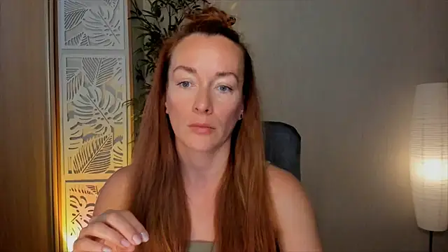 RebeccaMartinez online show from 06-10-26, 06:47