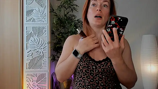 RebeccaMartinez online show from 04-17-26, 07:11