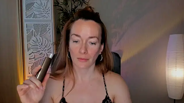 RebeccaMartinez online show from 04-26-26, 06:32