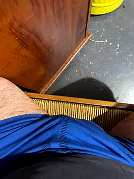 Snapshot of mattexhibe chatting on 10-31-25, 09:43 mattexhibe online show from 10-31-25, 09:43