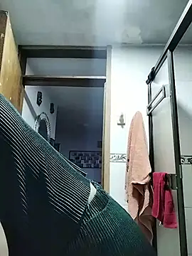 katha steele  online show from 10-18-25, 10:06