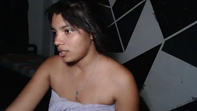 Snapshot of emilyharber chatting on 05-21-26, 07:33 emilyharber online show from 05-21-26, 07:33