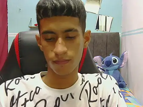 Angelstripboy online show from 05-09-26, 12:14