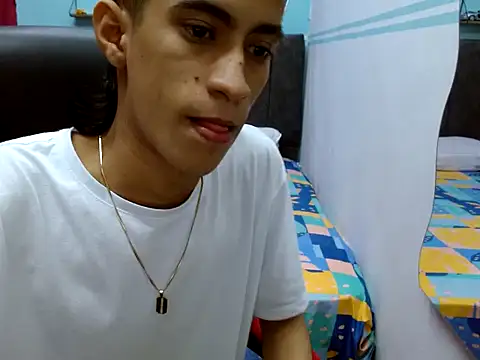 Angelstripboy online show from 12-04-24, 01:19