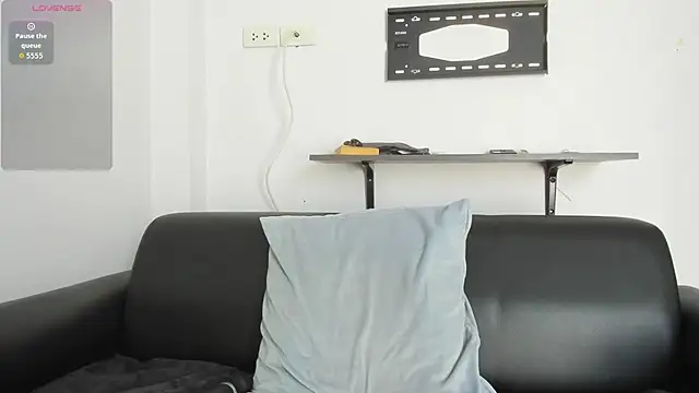 Snapshot of lexipixi chatting on 03-21-26, 05:30 lexipixi online show from 03-21-26, 05:30