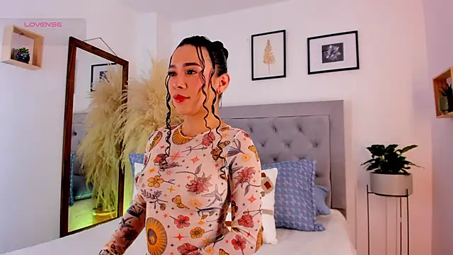 susan cute198 online show from 05-24-26, 02:17