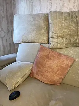 Snapshot of Liamiler01_ chatting on 03-01-26, 12:27 Liamiler01 online show from 03-01-26, 12:27