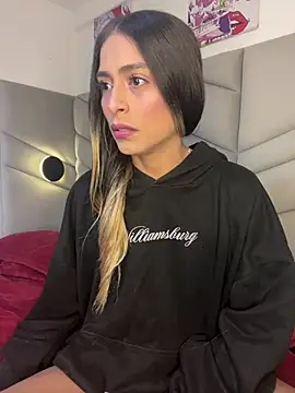 Snapshot of Liamiler01_ chatting on 02-24-26, 02:12 Liamiler01 online show from 02-24-26, 02:12