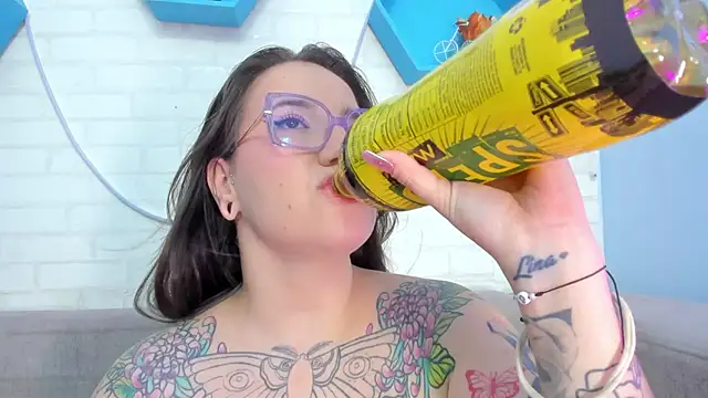 Snapshot of DEVA_BLUE_ chatting on 02-26-25, 08:50 DEVA BLUE  online show from 02-26-25, 08:50