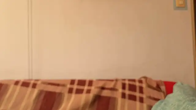 Snapshot of cumloverboyxx69 chatting on 10-17-25, 12:18 cumloverboyxx69 online show from 10-17-25, 12:18