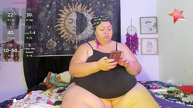 Snapshot of MANDY_GIRL_BBW chatting on 04-30-26, 09:27 MANDY GIRL BBW online show from 04-30-26, 09:27