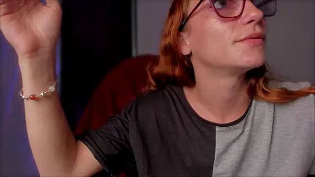 Snapshot of _lh_ chatting on 01-27-25, 04:33  lh  online show from 01-27-25, 04:33