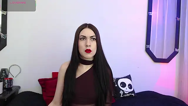 Amy Aloqua online show from 10-24-25, 03:11