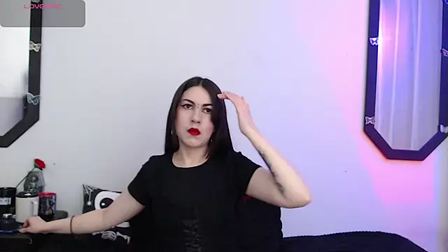 Amy Aloqua online show from 10-01-25, 04:11