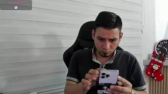 Rick Diesel  online show from 12-01-25, 03:29