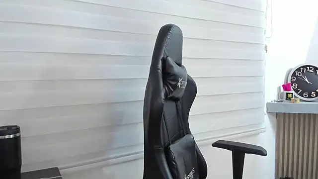 Rick Diesel  online show from 10-18-25, 03:52