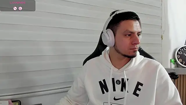 Rick Diesel  online show from 04-11-26, 03:58