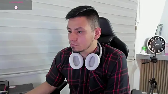 Rick Diesel  online show from 03-07-26, 03:35