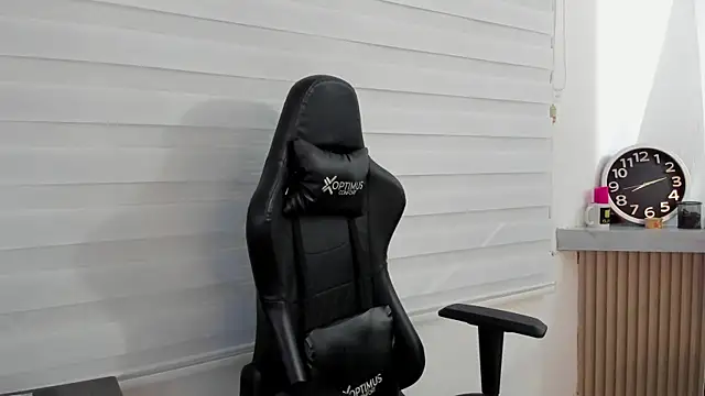 Rick Diesel  online show from 11-01-25, 01:12