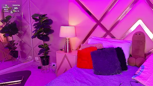 MalaikaBrown online show from 02-24-26, 04:35