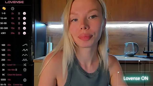 Snapshot of Olivia_Bells chatting on 06-20-26, 09:09 Olivia Bells online show from 06-20-26, 09:09