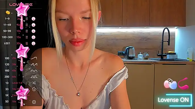 Olivia Bells online show from 09-23-25, 08:38