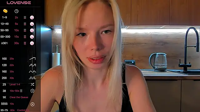 Snapshot of Olivia_Bells chatting on 06-18-26, 09:20 Olivia Bells online show from 06-18-26, 09:20