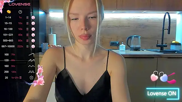 Olivia Bells online show from 10-30-25, 09:22