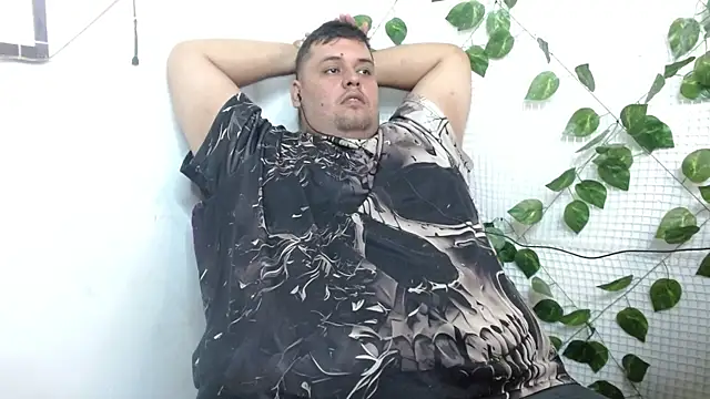 Snapshot of altairstudiosvip_ chatting on 05-15-26, 01:42 altairstudiosvip online show from 05-15-26, 01:42